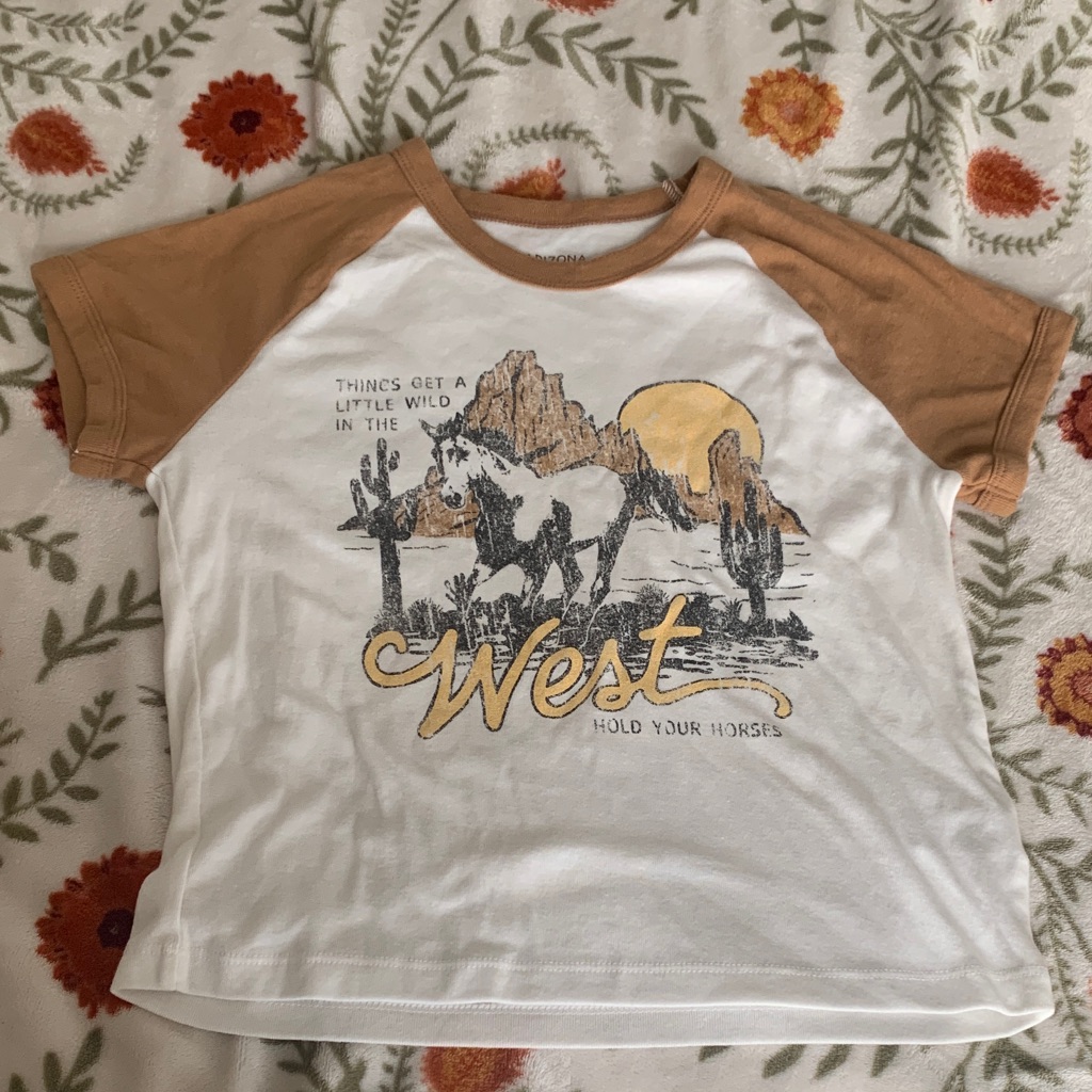 Like New! Brown Baseball Style Tee Western Style Tshirt Youth L